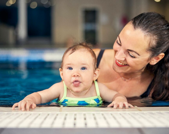 Clases de natación para niños en David Lloyd Clubs España