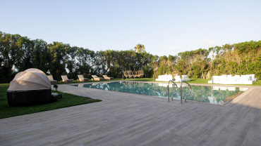 Piscina exterior David Lloyd Gavà Mar